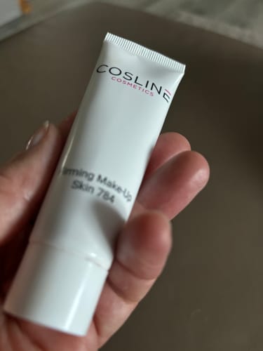 Customer photo review of Firming Make-Up