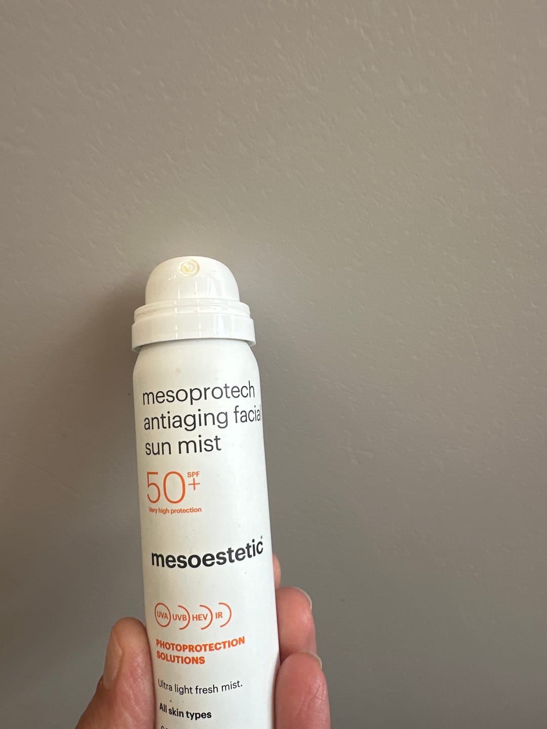 Customer photo review of Mesoestetic - Mesoprotech Antiaging Facial Sun Mist SPF 50+