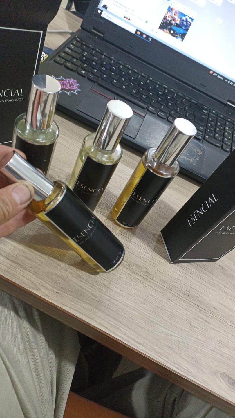 Customer photo review of H304 Inspirado en: Cherry Smoke - Tom Ford