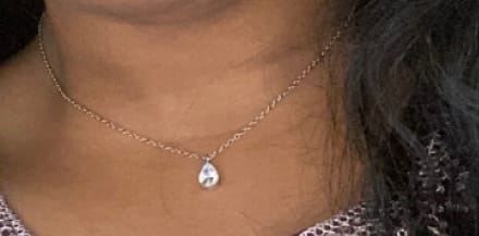 Customer photo review of Teardrop Halskette | 18K vergoldet