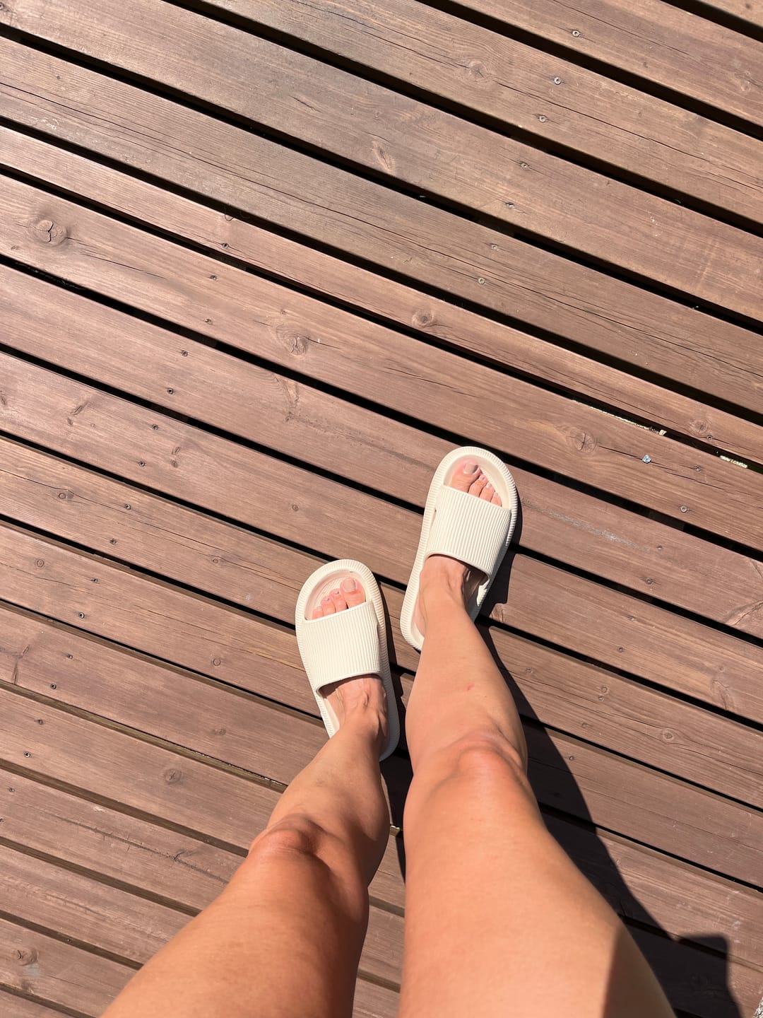 Customer photo review of HappyFlops Original