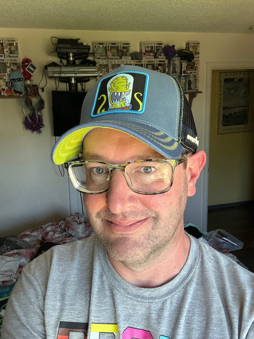 Customer photo review of OVERLORD X Simpsons: Alien Kodos Trucker Cap