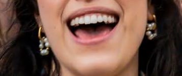 Customer photo review of PEARL DANGLE.