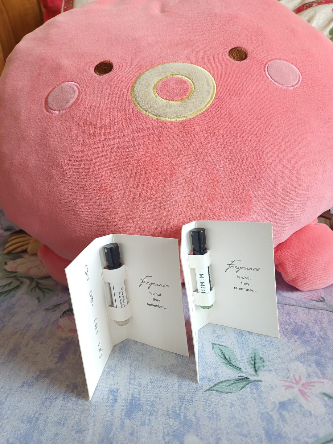Customer photo review of EM5™ Bombshell Perfume for Women | Eau De Parfum Spray | Vanilla Coffee White Floral Fragrance Accords | Luxury Gift for Her | Sizes Available: 50 ml / 15 ml