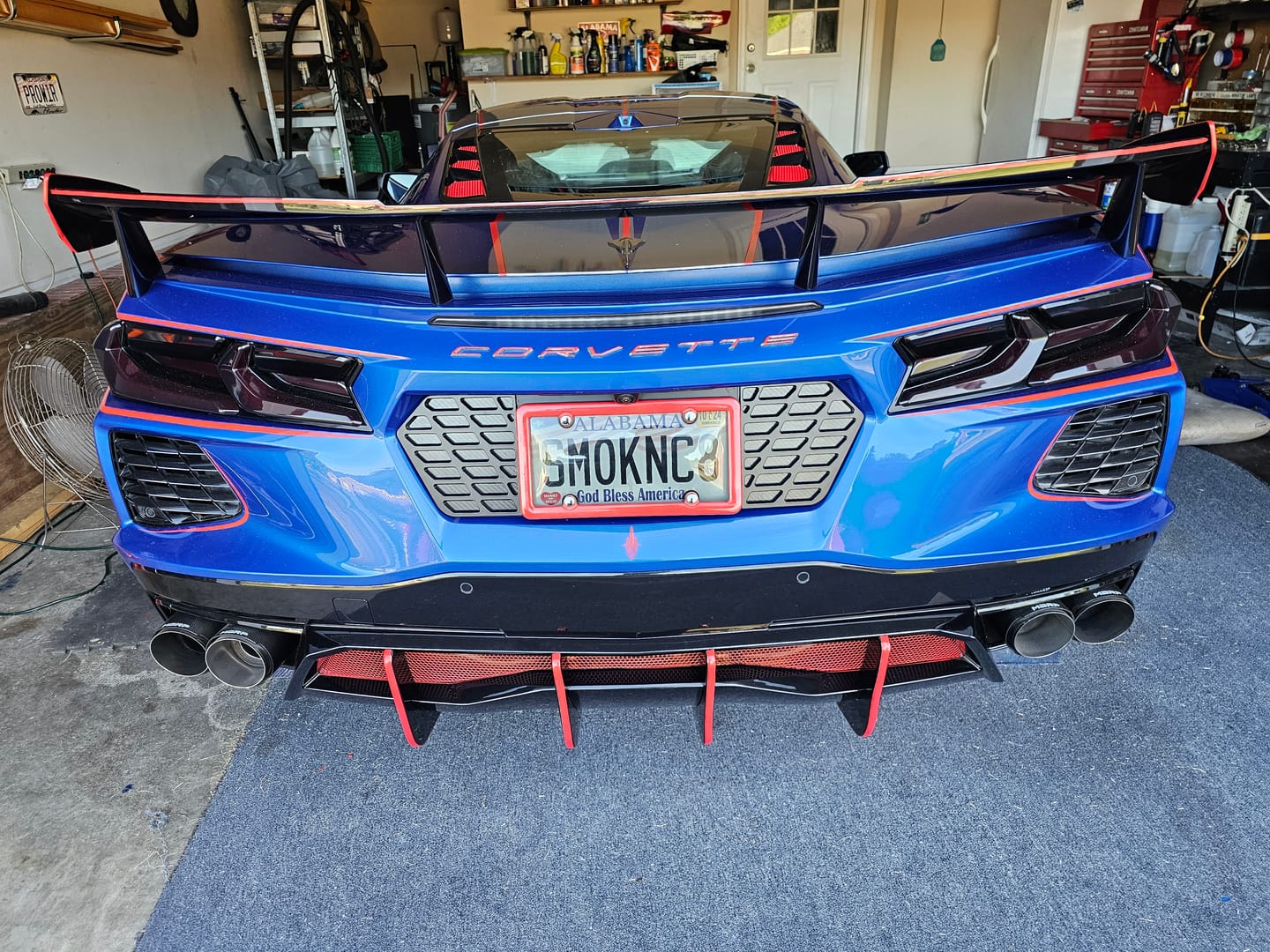 Customer photo review of Chevrolet Corvette C8 Z51 Add-On Rear Diffuser Fin