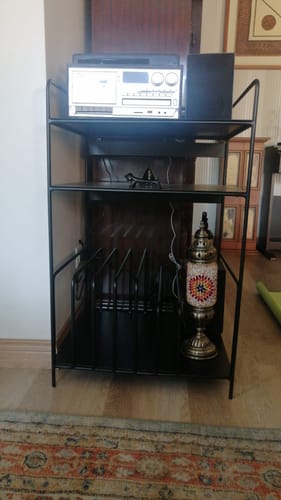 Customer photo review of Mueble para vinilos 52 METAL BLACK