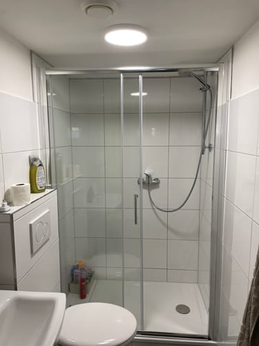 Customer photo review of SONNI Dusche Nischentür Schiebetür mit Rahmen ESG Glastür 100-170cm Höhe 185cm