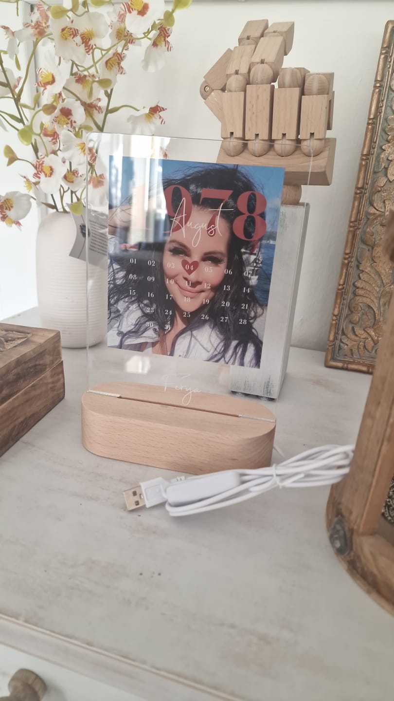 Customer photo review of Euer Datum – Liebeslicht mit Kalenderblatt
