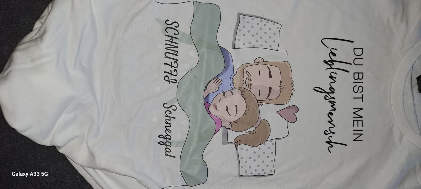 Customer photo review of Schlafmützen - Personalisiertes T-Shirt