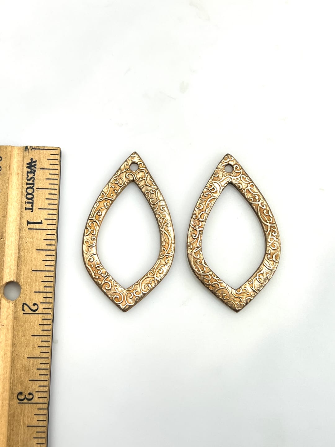 Customer photo review of Eve Teardrop Polymer Clay Cutter
