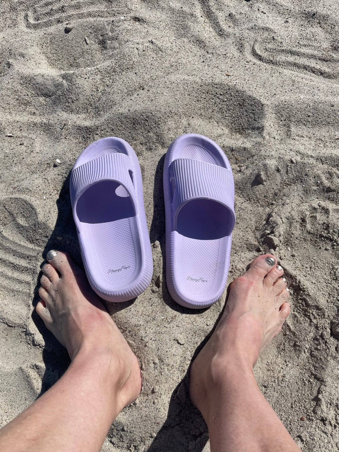 Customer photo review of HappyFlops Original