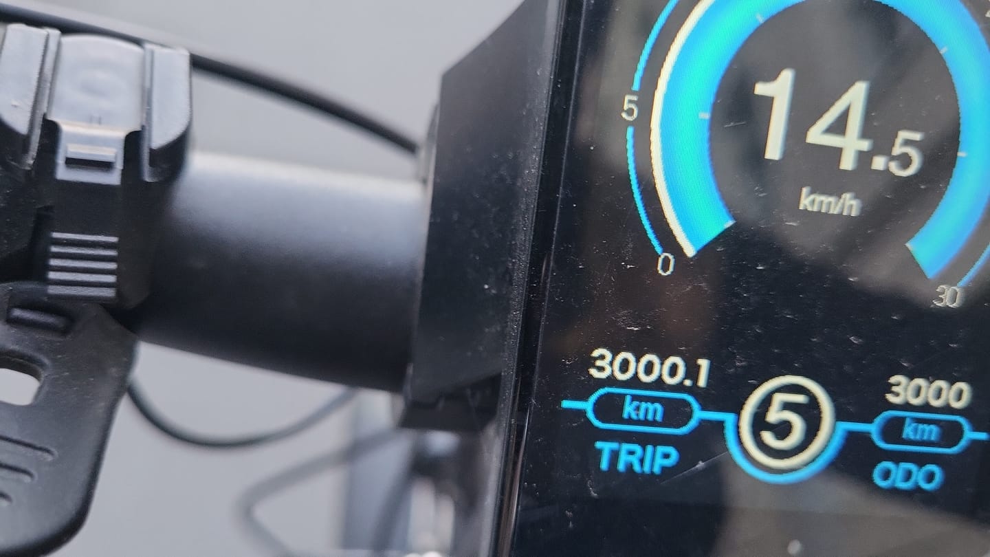 Customer photo review of JOBOBIKE Robin