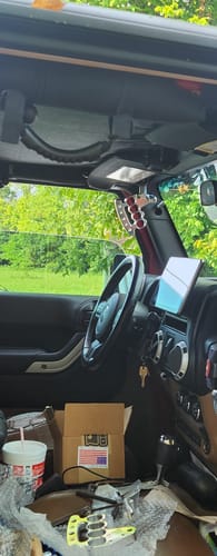 Customer photo review of JK & JKU Front Knuckle Grab Handles