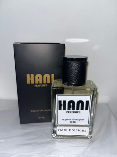 Customer photo review of Hani Precious