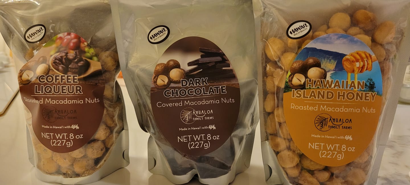 Customer photo review of Hawaiian Macadamia Nut Large Pieces