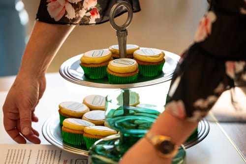 Customer photo review of 15 x 5 cm Pre-cut Standard Cupcake Custom Edible Icing Images