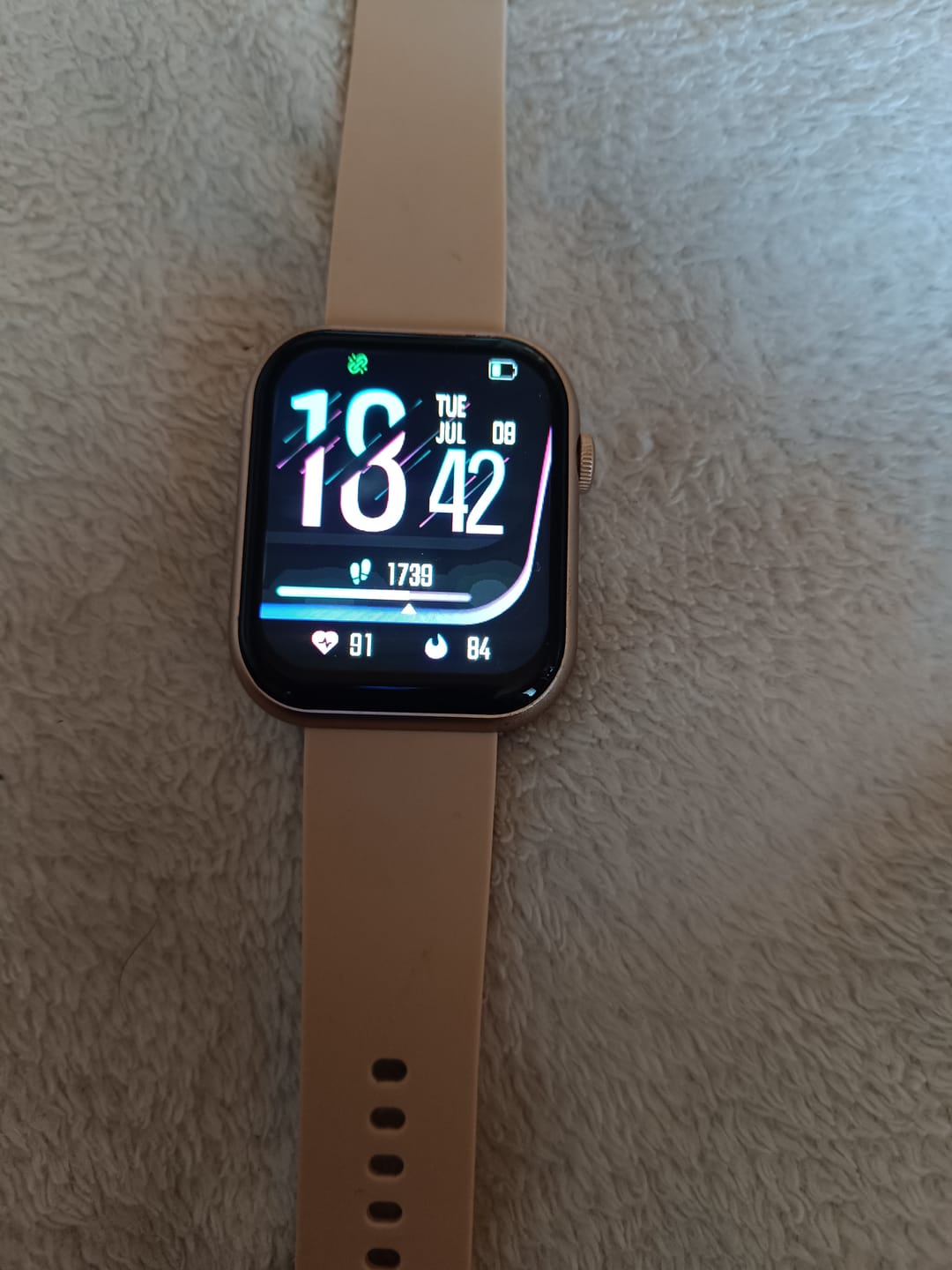 Customer photo review of Smartwatch mit umfassenden Gesundheitsfeatures / IP67 Wasserdichtigkeit / 35 Tage Akkulaufzeit / 100 Sportmodi
