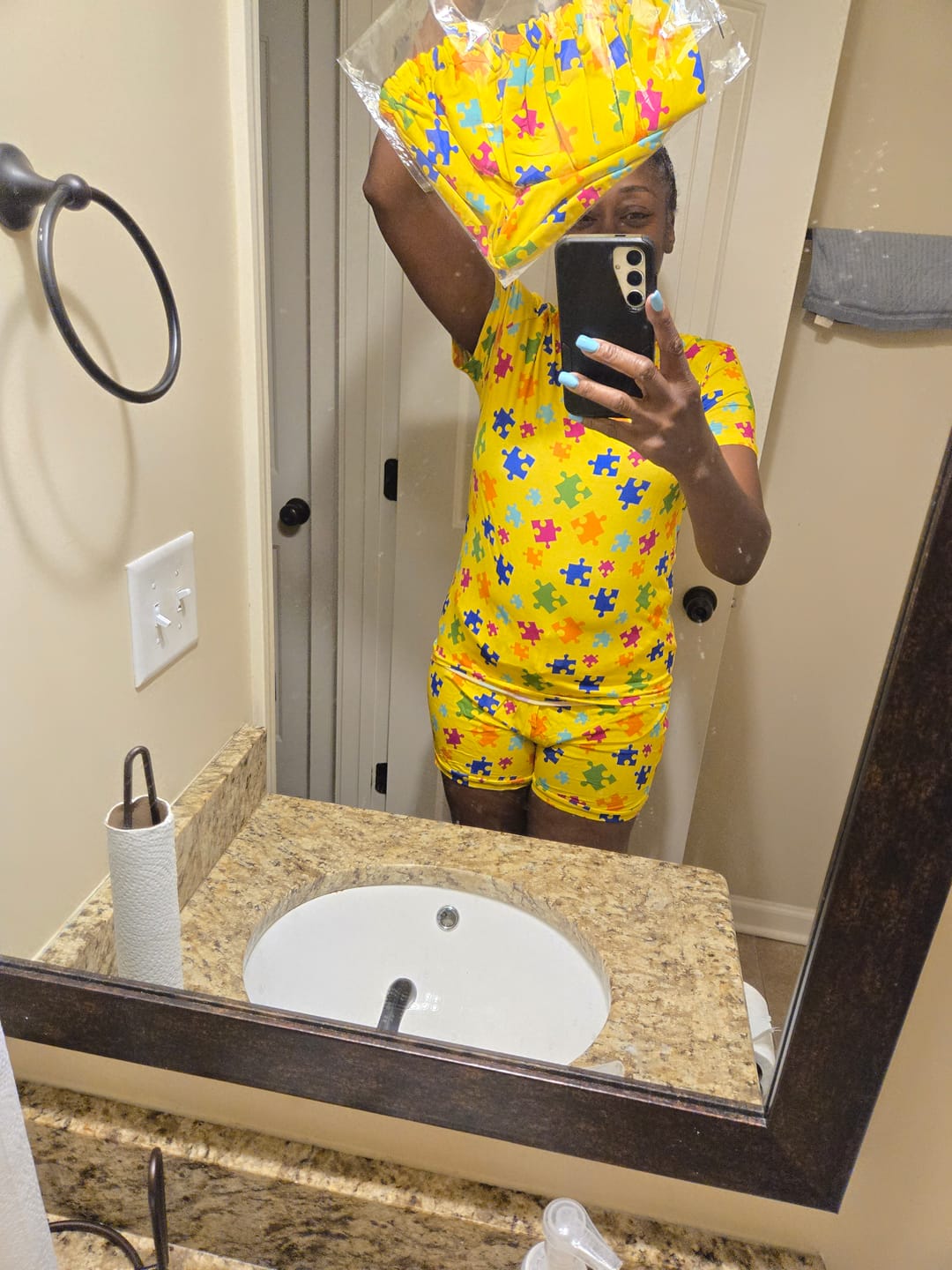Customer photo review of Women's Bamboo Moisture Wicking, Animal Print Long Sleeve Pajama Pants Set, With A Matching Satin-Lined Bonnet