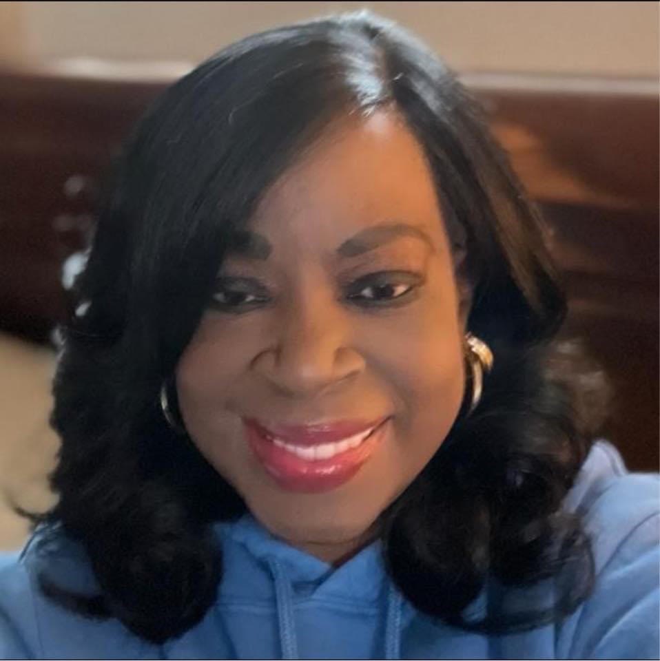 Customer photo review of Outre Synthetic Melted Hairline Deluxe Wide HD Lace Front Wig - ARLISSA