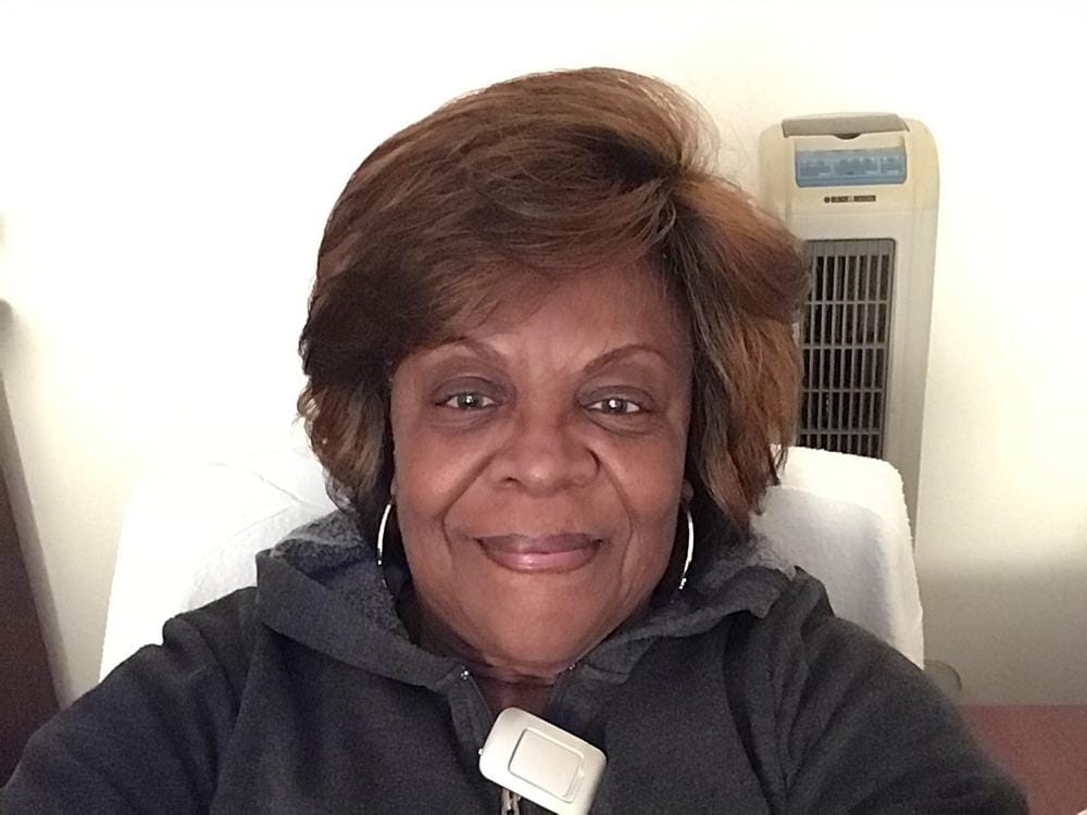 Customer photo review of Outre Quick Weave Half Wig AMBER