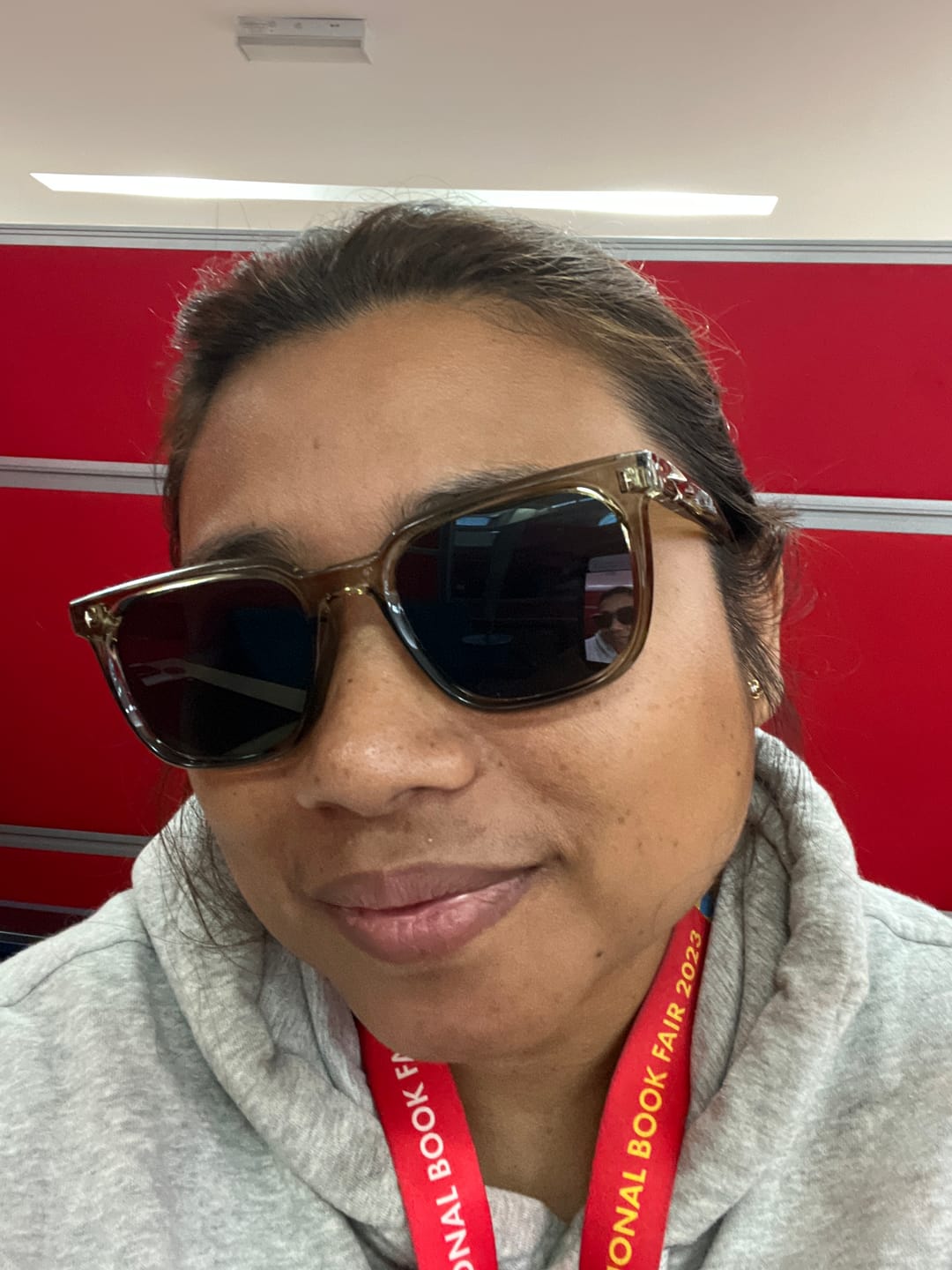 Customer photo review of Charlie Rectangular Framed Sunglasses