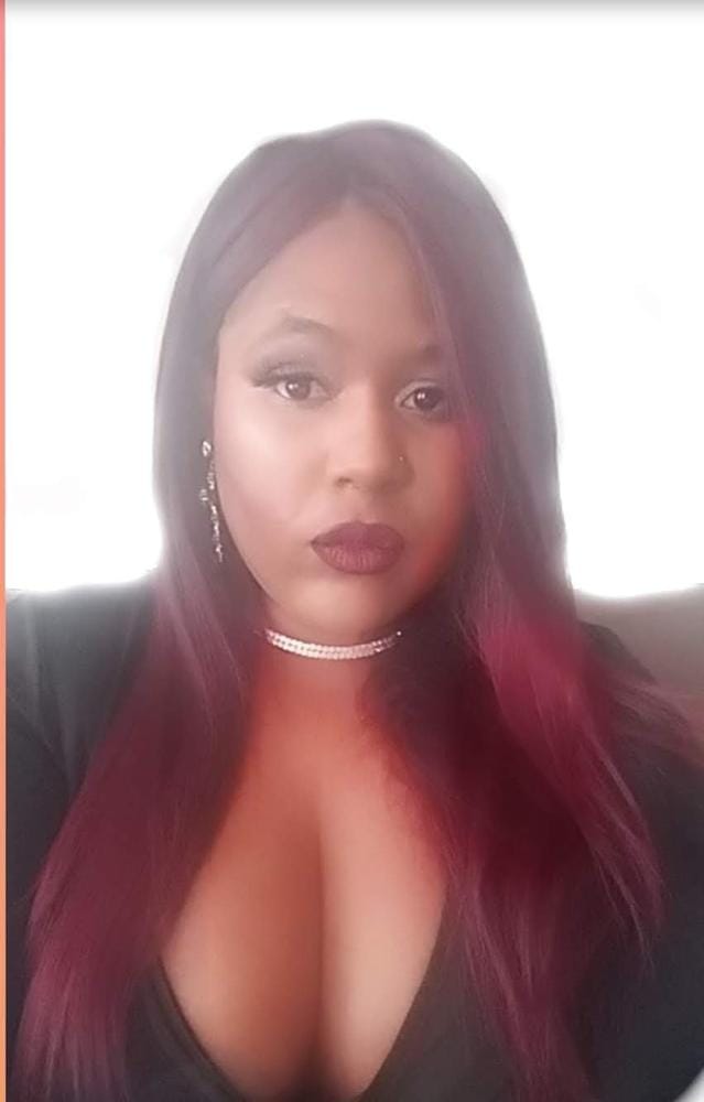 Customer photo review of Sensationnel Cloud9 What Lace Synthetic Swiss Lace Front Wig - JANELLE