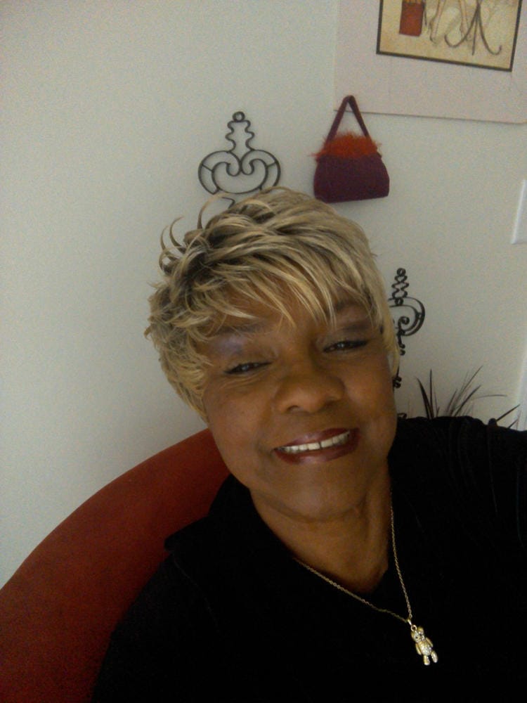 Customer photo review of Vanessa Fashion Wig CALI