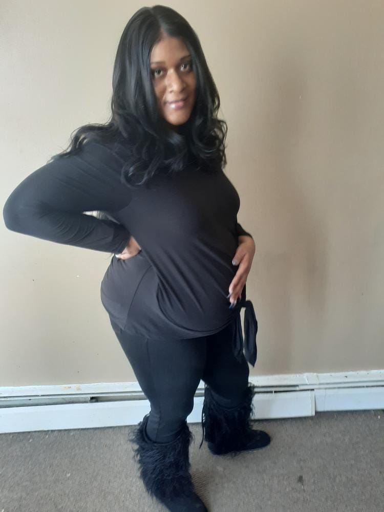 Customer photo review of Outre Synthetic Melted Hairline Lace Front Wig SERAPHINE
