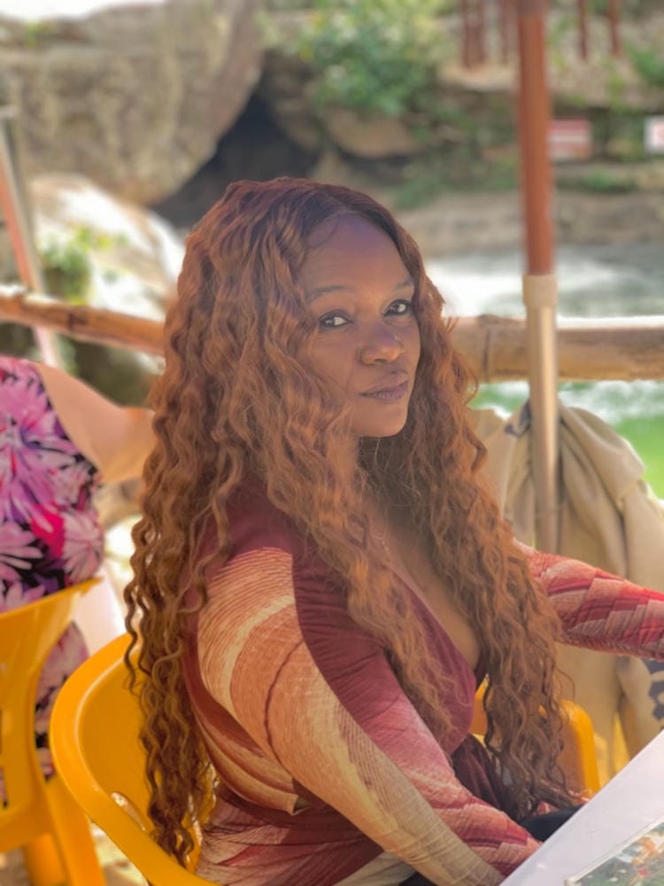 Customer photo review of Sensationnel Butta Lace Synthetic Hair HD Lace Wig - BUTTA UNIT 3
