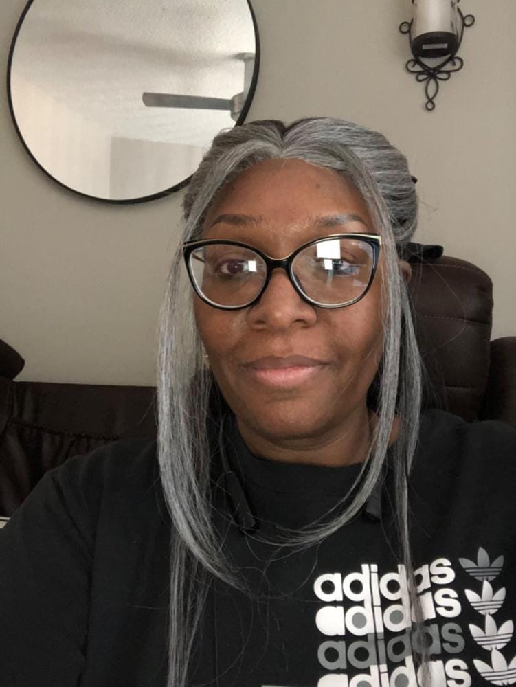 Customer photo review of Outre Soft & Natural Synthetic Lace Front Wig NEESHA 203