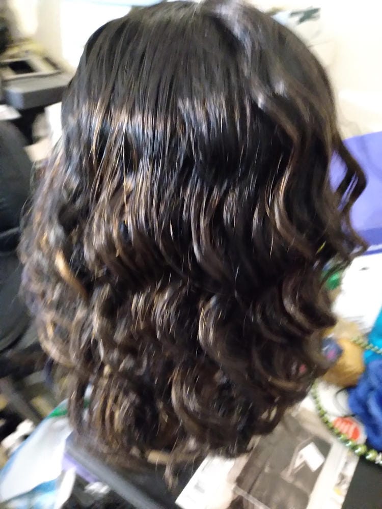 Customer photo review of Model Model Fullcap Wig CARMEN