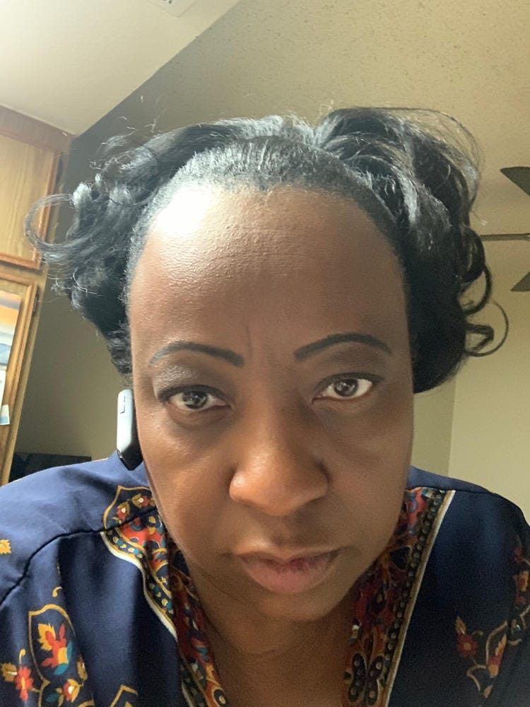 Customer photo review of Outre Pretty Quick Premium Synthetic Ponytail - ELVITA