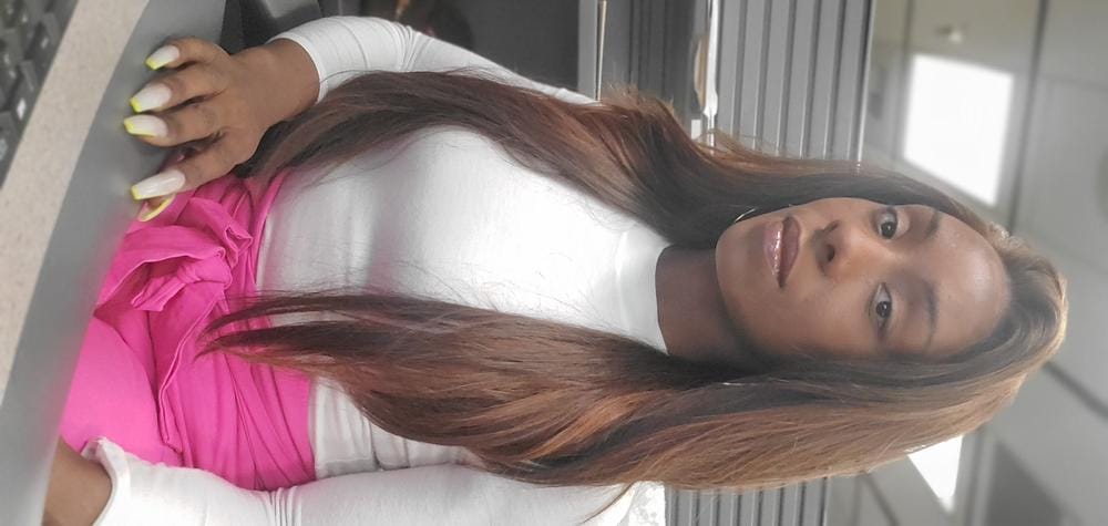 Customer photo review of Sensationnel Cloud9 What Lace Synthetic Swiss Lace Front Wig - MORGAN