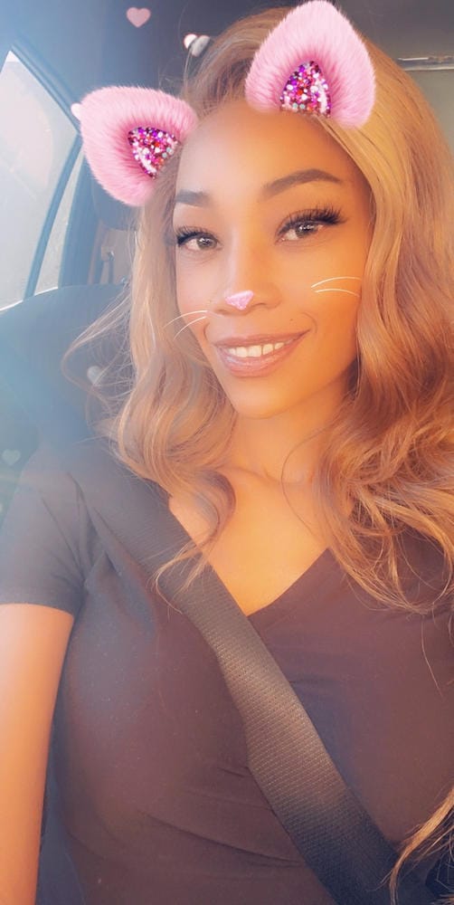 Customer photo review of Outre Synthetic I Part Swiss Lace Front Wig - STEVIE