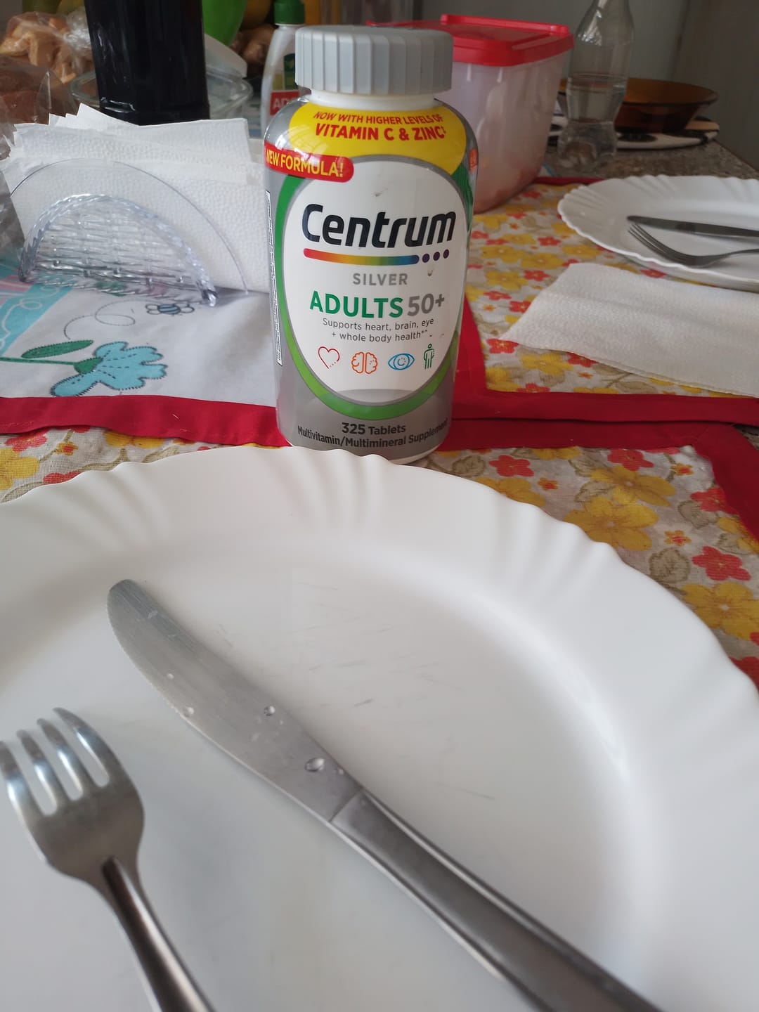 Customer photo review of Centrum Silver - Multivitamina para Adultos 50+ (325 Tablets)