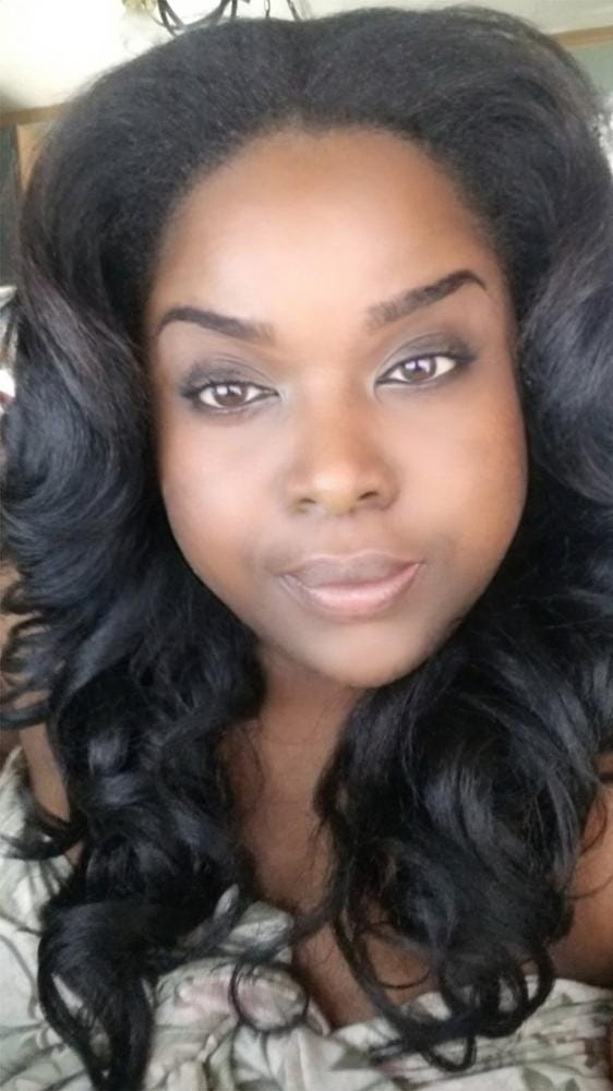 Customer photo review of Outre Quick Weave Synthetic Half Wig - NEESHA H304