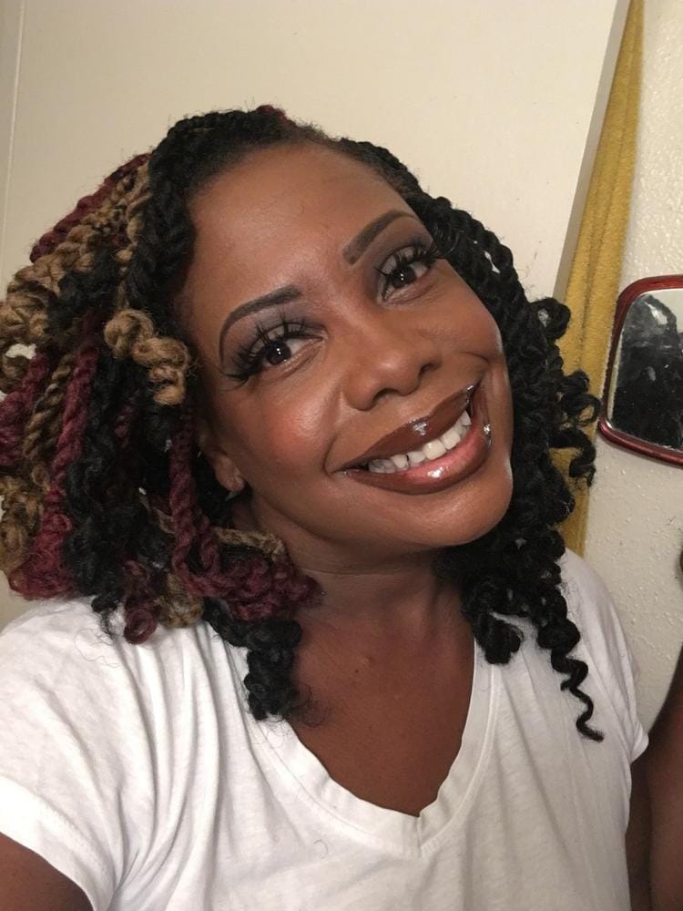 Customer photo review of Freetress Equal Cuban Double Strand Style TWIST BRAID 12"-24"