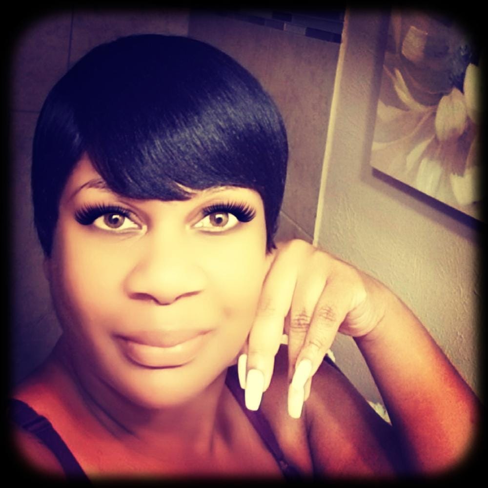 Customer photo review of Outre Quick Weave Half Wig JEWELRY