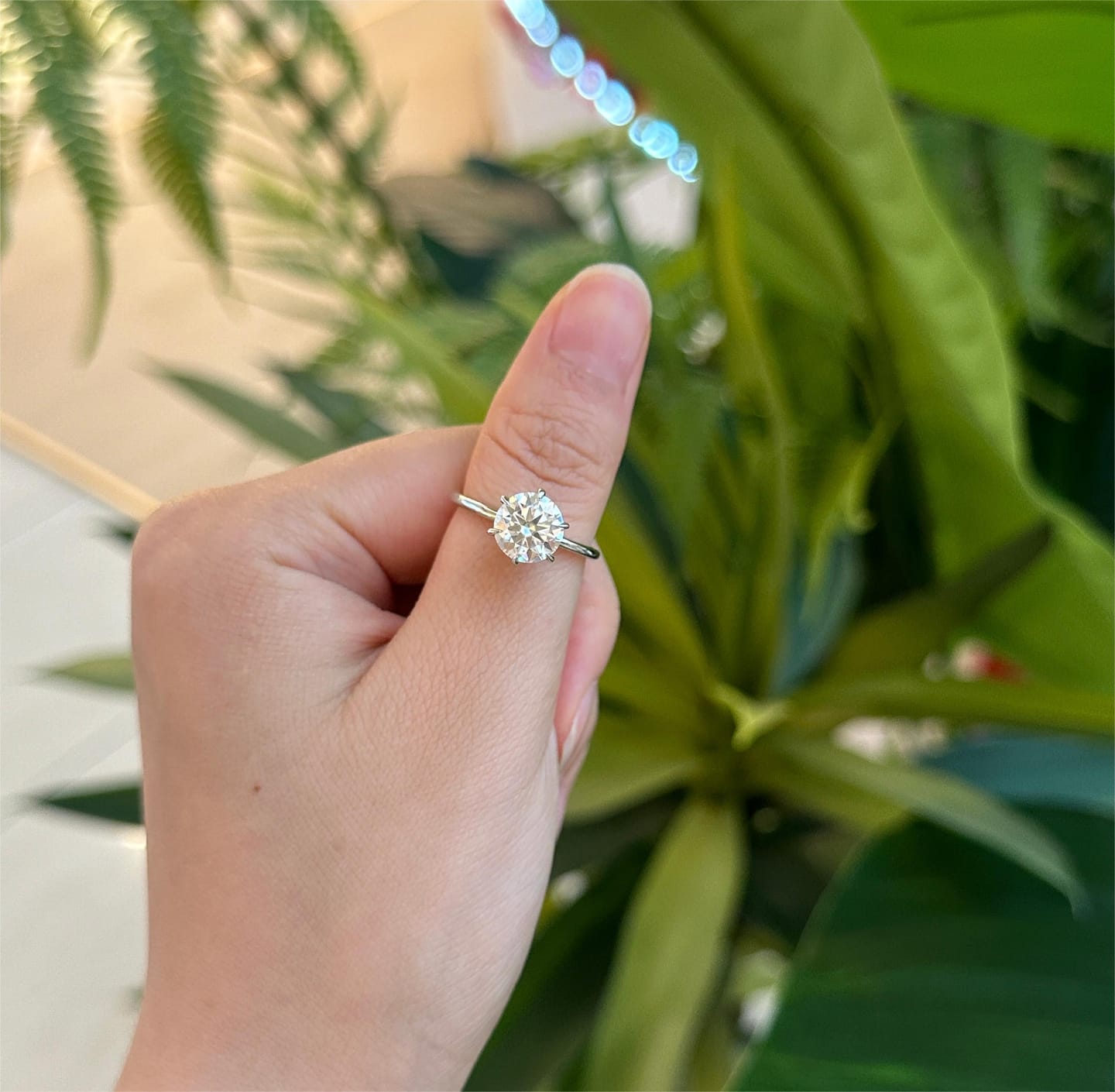 Customer photo review of S925 2.0 Carat Moissanite 6 Prong Round Cut Promise Ring