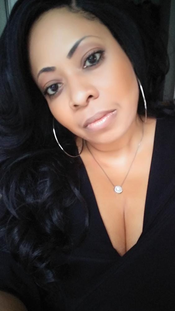 Customer photo review of Freetress Equal Brazilian Natural Synthetic Lace Front Invisible L Part Wig DANITY