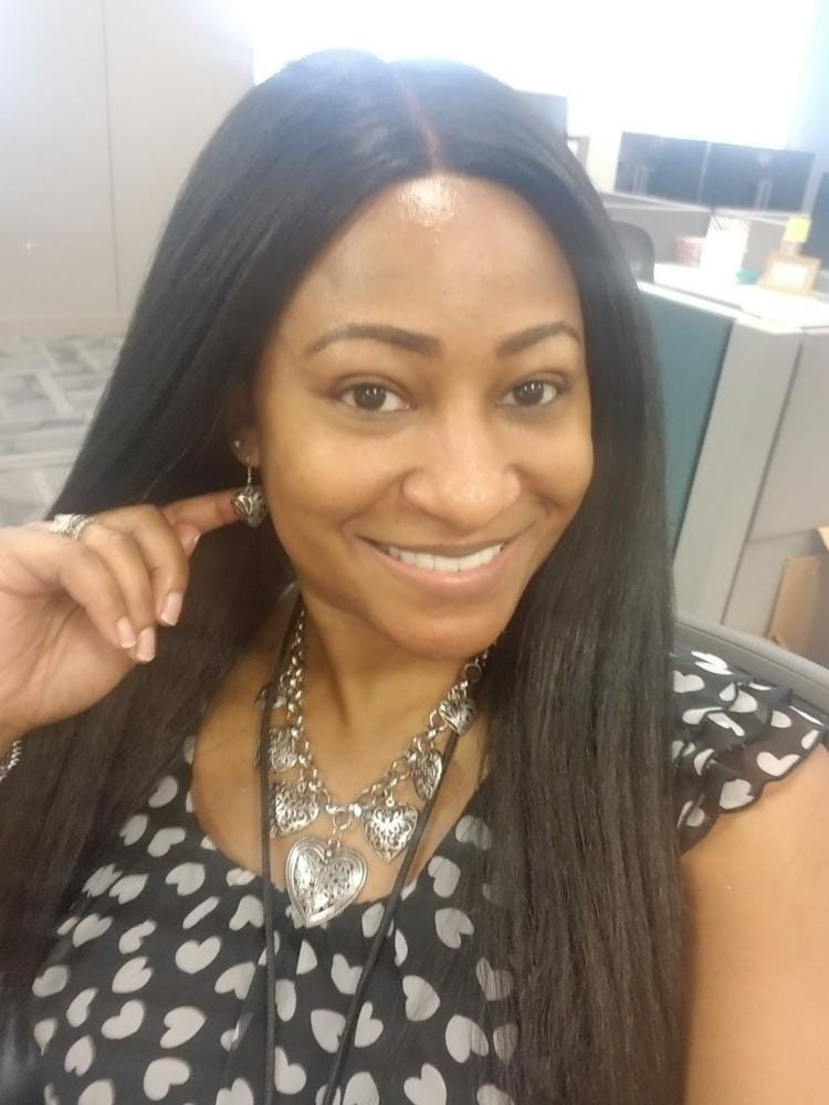 Customer photo review of Outre Quick Weave Half Wig PENNY