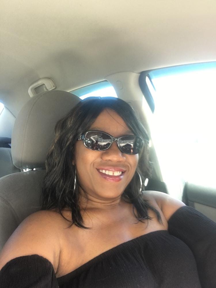 Customer photo review of Motown Tress Synthetic Hair Wig - FLIRT