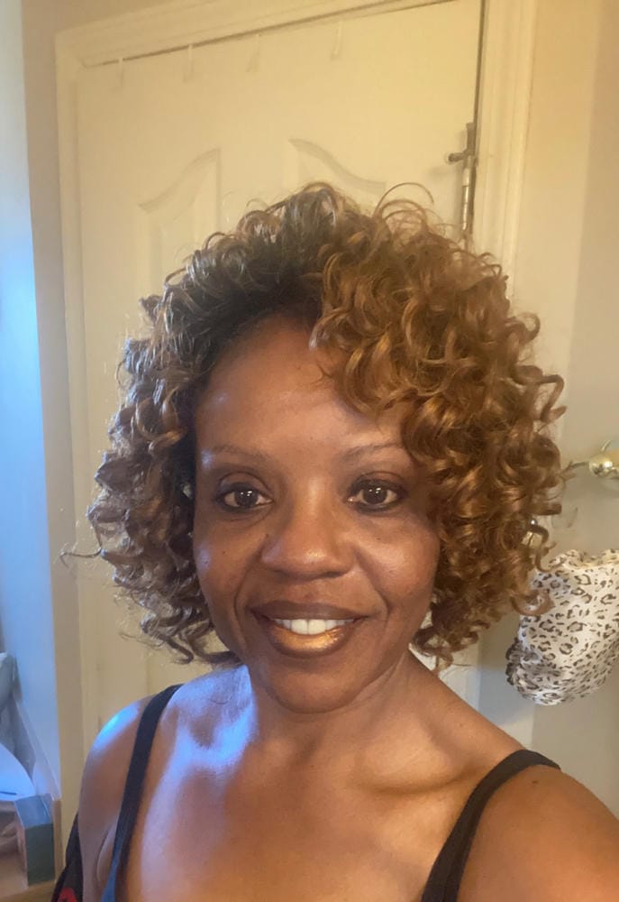 Customer photo review of Outre Premium Purple Pack TWIN DEEP Weave 3 Pcs