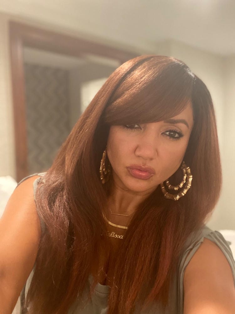 Customer photo review of Outre Soft & Natural Synthetic Lace Front Wig NEESHA 203