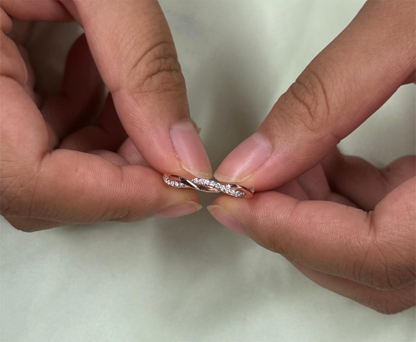 Customer photo review of S925 Moissanite Twist Eternity Wedding Band