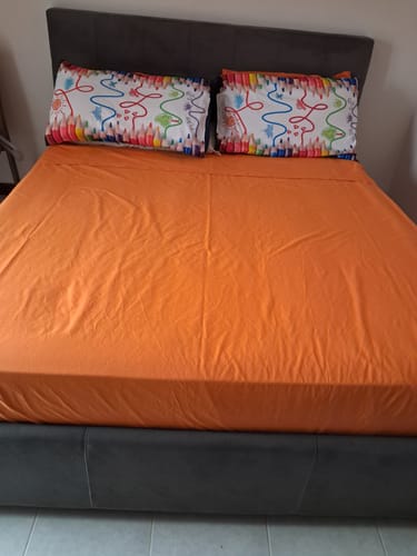 Customer photo review of Lenzuola in Cotone, Completo Letto con Federe in Stampa Digitale Matite