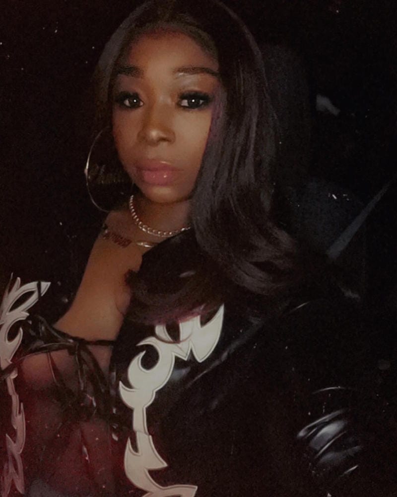 Customer photo review of Outre Synthetic Melted Hairline Lace Front Wig SERAPHINE