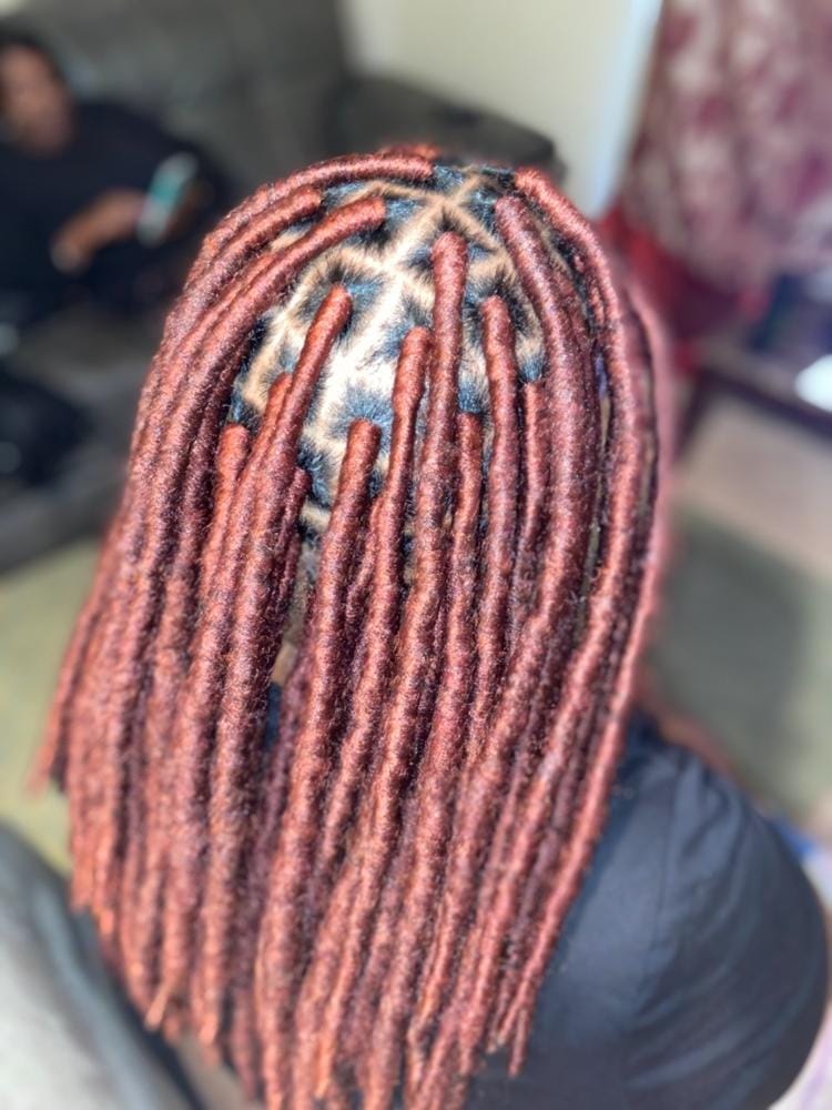 Customer photo review of Freetress Equal Cuban Double Strand Style TWIST BRAID 12"-24"