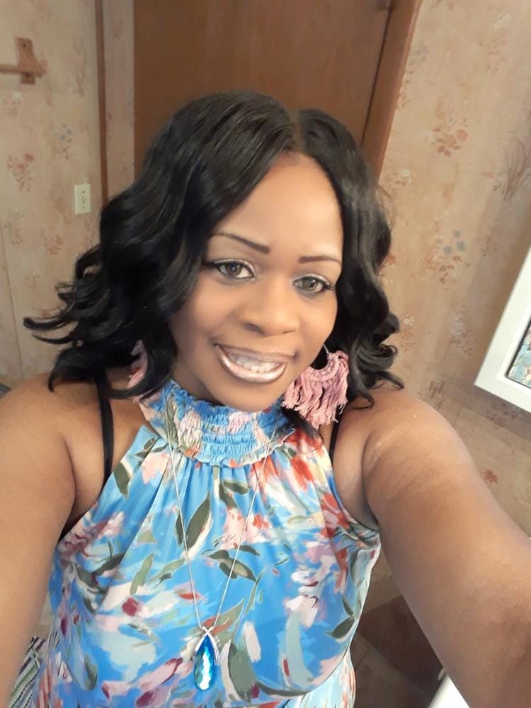 Customer photo review of Sensationnel Butta Lace Synthetic Hair HD Lace Wig - BUTTA UNIT 8