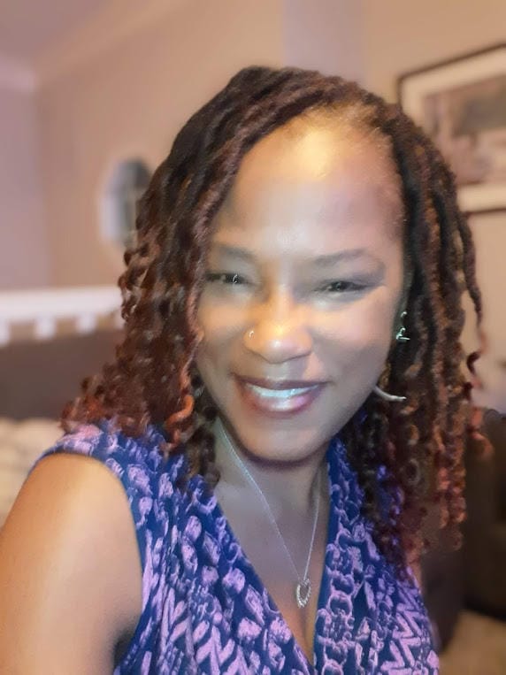 Customer photo review of Freetress Synthetic Crochet Braids 2X HIPPIE LOC 12"